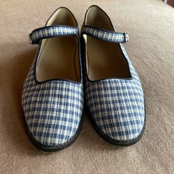 Caron Callahan Ellie Mary Jane 41 - Picture 2 of 7